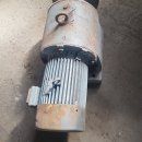 B13809 Getriebemotor 7,5 kW 33 U/min B3