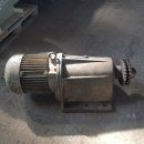 B13888 Getriebemotor 7,3 kW 28,5 U/min B3