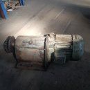 B13888 Getriebemotor 7,3 kW 28,5 U/min B3