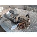 Getriebemotor mit Bremse 0,3 / 0,6 kW 24 / 47 U/min...