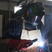 Professional automatic welding helmet flip up